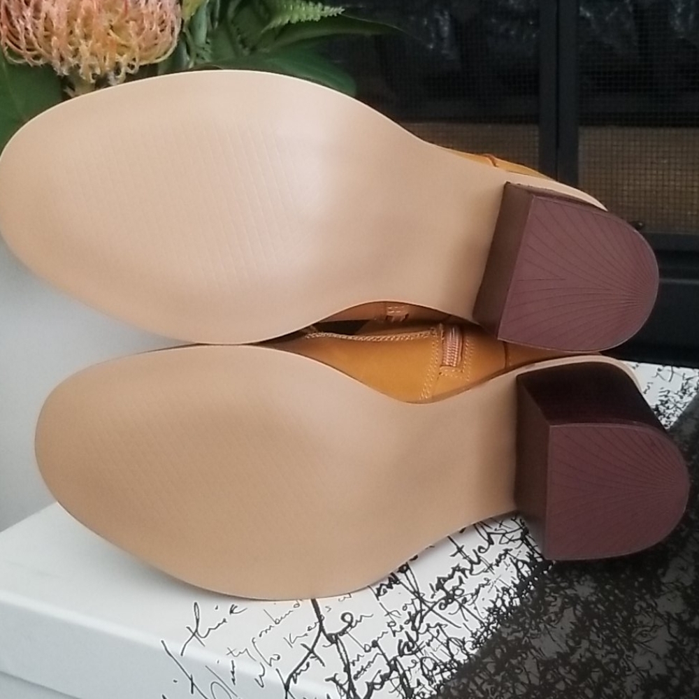 New 7.5 Leather Construction Booties with 3"  Heel - Picture 8 of 8
